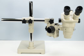 BMZ ST4 Long Arm Stereomicroscope Trinocular